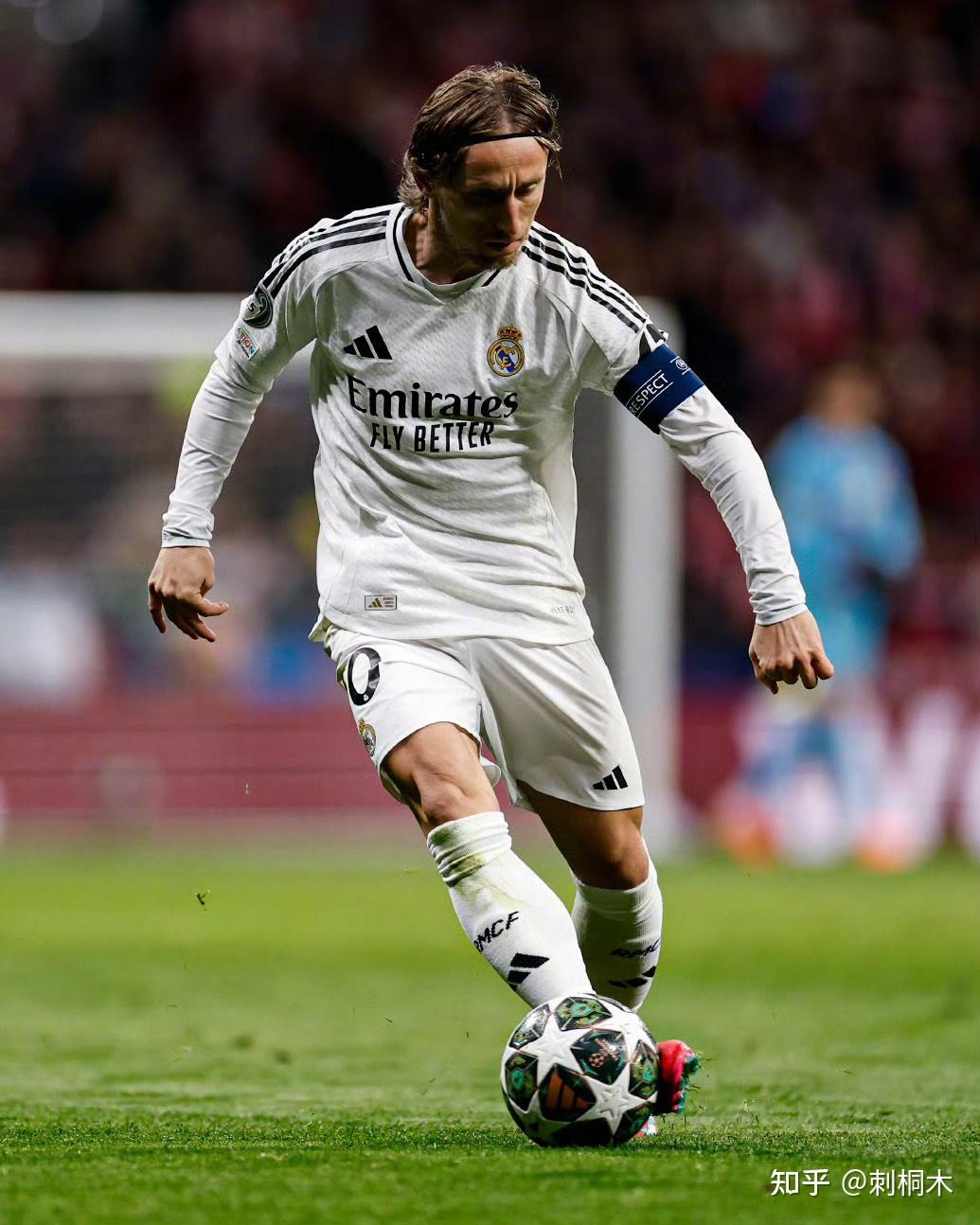 意大利裁判马萨执法巴萨对法兰克福，此前他从未执法巴萨比赛