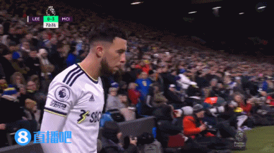 意甲联赛焦点战：尤文图斯险胜罗马