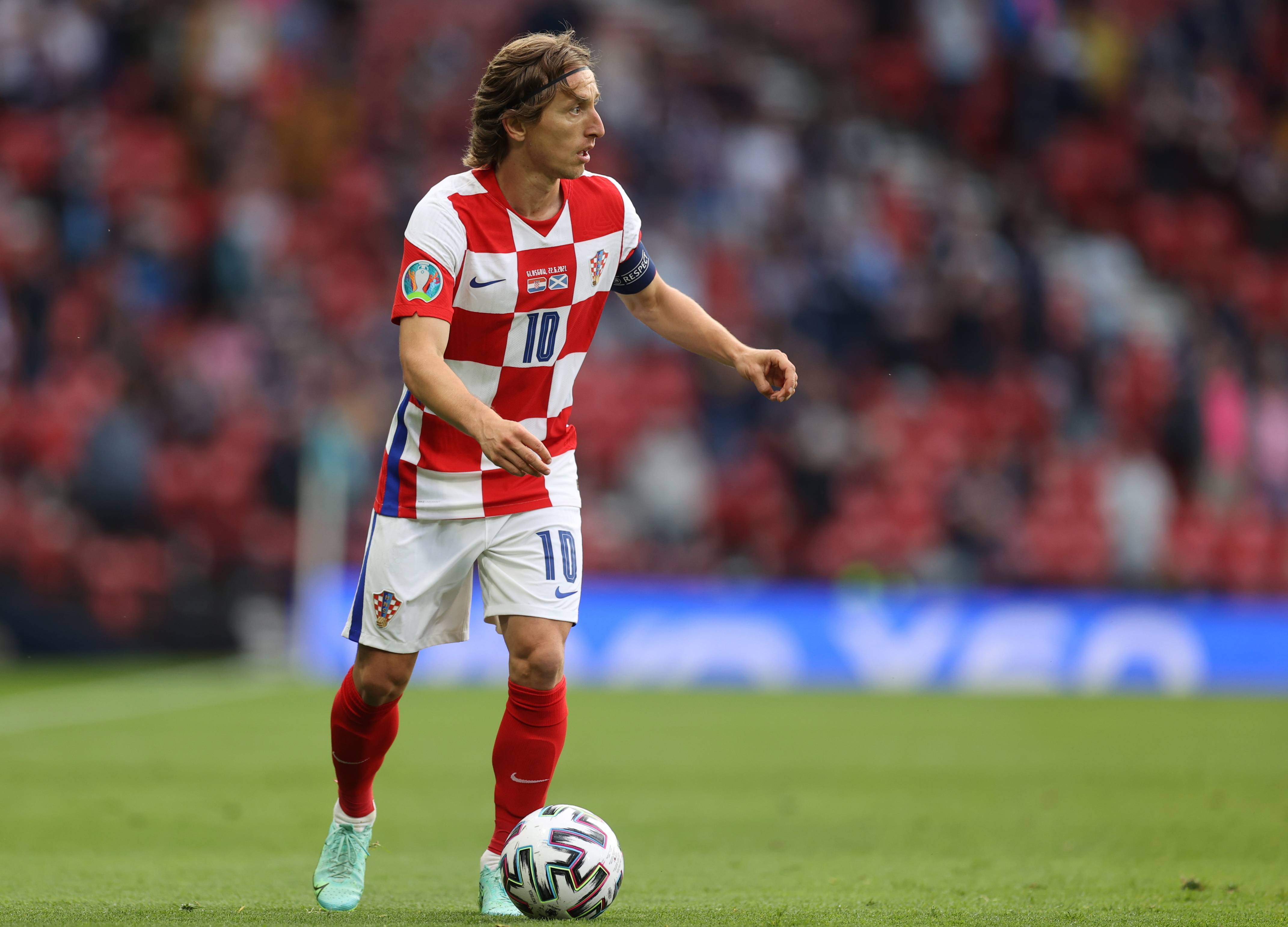 水户蜀葵vs大分三神首发：斋藤俊辅、伊佐耕平出战