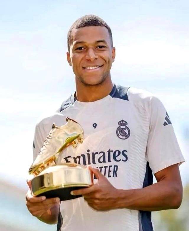 13年不败！英超三强出击，阿森纳后卫接近停赛，切尔西有替代方案