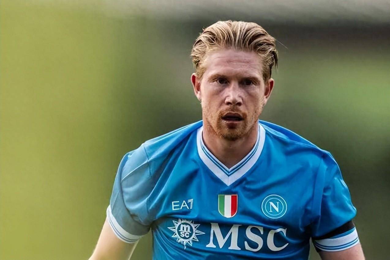 国足未来第一左后卫：华裔球星90万欧转会费登陆波兰联赛！